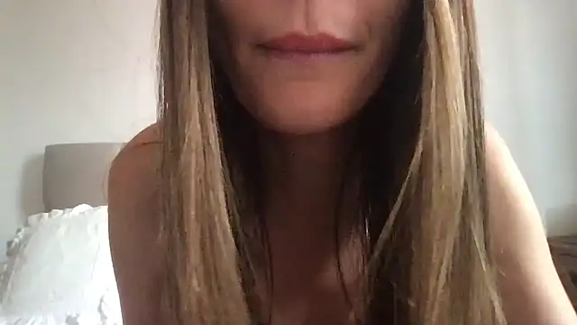 paolajonez online show from 01.16.25