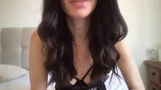 paolajonez online show from 02.16.26