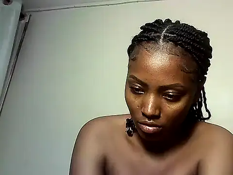 Snapshot of nanaswee chatting on 06.23.26 nanaswee online show from 06.23.26