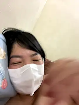 Hachi Sweetbabie  online show from 01.05.26