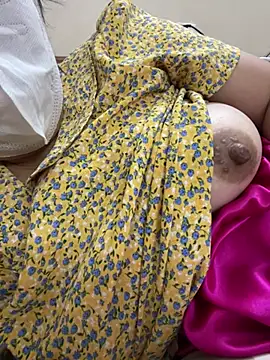 Hachi Sweetbabie  online show from 03.22.26