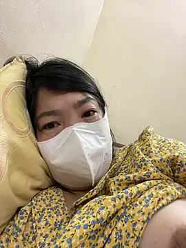 Hachi Sweetbabie  online show from 04.22.26