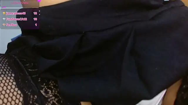 helenacyruss online show from 12.13.24