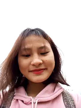 Snapshot of trieungoclnt chatting on 12.29.24 trieungoclnt online show from 12.29.24