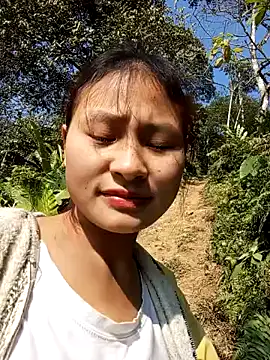 Snapshot of trieungoclnt chatting on 01.13.25 trieungoclnt online show from 01.13.25