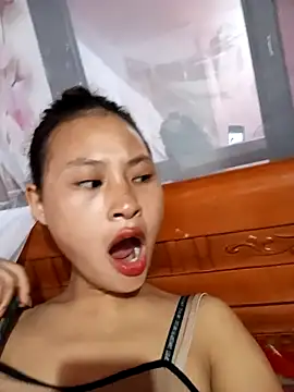 Snapshot of trieungoclnt chatting on 10.06.25 trieungoclnt online show from 10.06.25