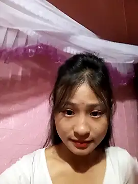 Snapshot of trieungoclnt chatting on 10.16.25 trieungoclnt online show from 10.16.25