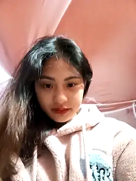 Snapshot of trieungoclnt chatting on 10.25.25 trieungoclnt online show from 10.25.25