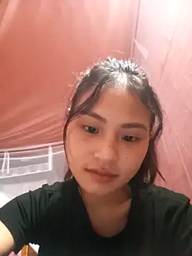 Snapshot of trieungoclnt chatting on 10.29.25 trieungoclnt online show from 10.29.25