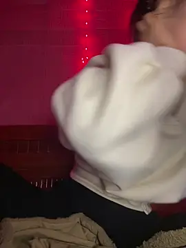 Snapshot of trieungoclnt chatting on 02.19.26 trieungoclnt online show from 02.19.26