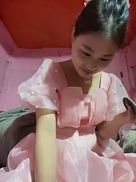 Snapshot of trieungoclnt chatting on 02.20.26 trieungoclnt online show from 02.20.26