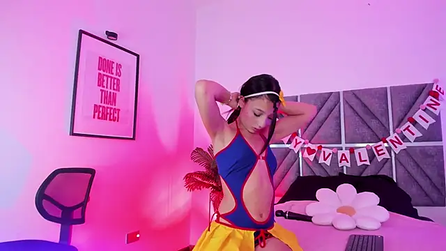 Laura Dicardy online show from 02.13.26