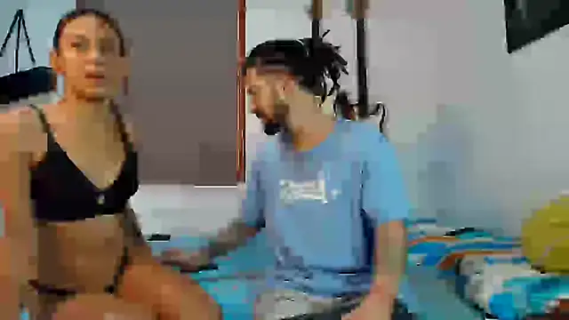 Snapshot of emiandstiv chatting on 03.07.25 emiandstiv online show from 03.07.25