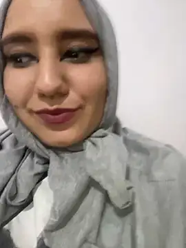 hannahayat online show from 12.10.24