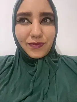 hannahayat online show from 12.13.24