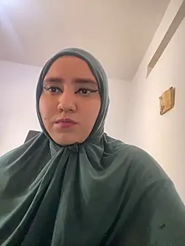 hannahayat online show from 01.06.25