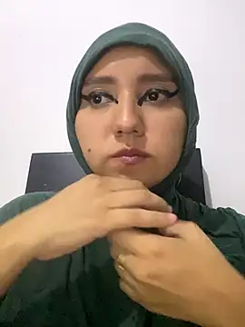 hannahayat online show from 01.08.26