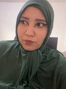 hannahayat online show from 02.25.26