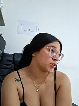 -VICKKY online show from 03.05.26