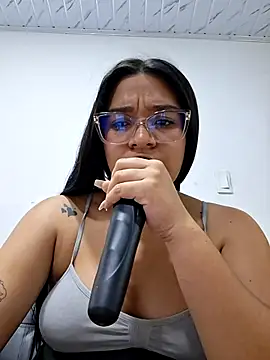 -VICKKY online show from 04.16.26