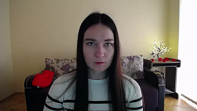 Pretty shy online show from 04.14.26