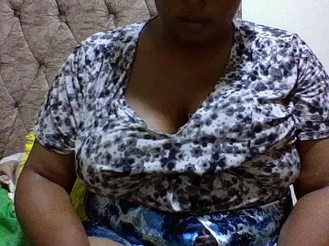 zoey10 online show from 09.15.25