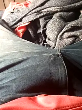Snapshot of bigdicktaoni chatting on 03.19.26 bigdicktaoni online show from 03.19.26