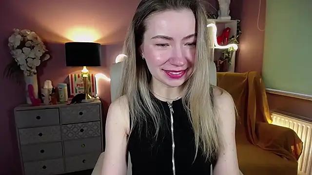 Snapshot of Mia_Tasty chatting on 02.09.25 Mia Tasty online show from 02.09.25