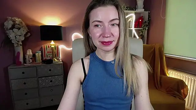 Snapshot of Mia_Tasty chatting on 02.11.25 Mia Tasty online show from 02.11.25