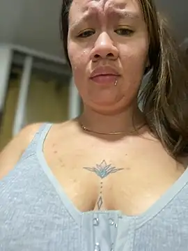 Emiily lee online show from 03.01.25