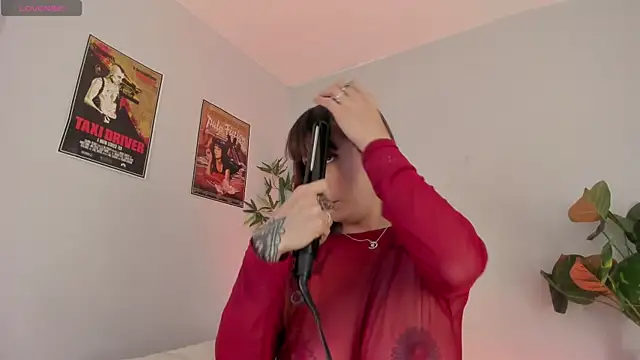 iriiina veneno online show from 09.29.25