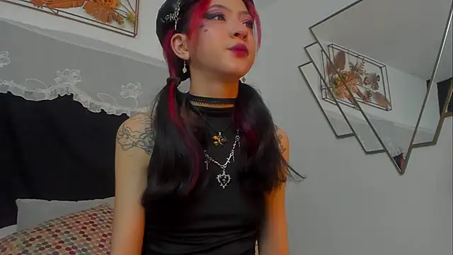 BonnieCute  online show from 11.03.25