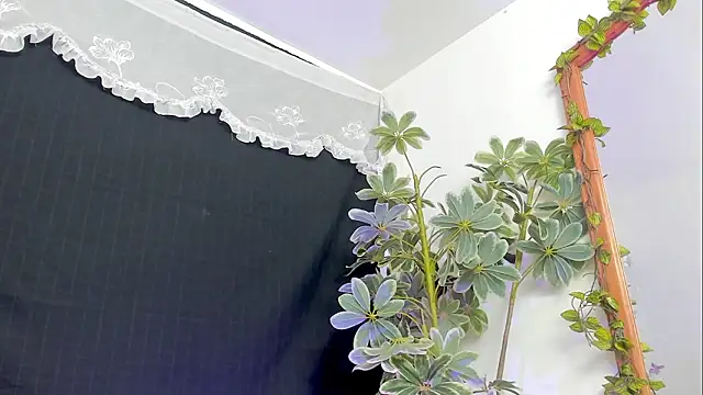 BonnieCute  online show from 03.21.26