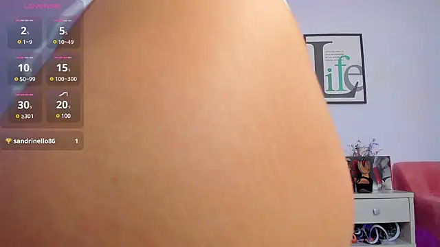 Snapshot of KathyShine chatting on 02.01.25 KathyShine online show from 02.01.25