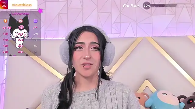 Snapshot of Violettbloss chatting on 01.28.25 Violettbloss online show from 01.28.25