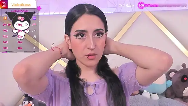 Snapshot of Violettbloss chatting on 01.30.25 Violettbloss online show from 01.30.25