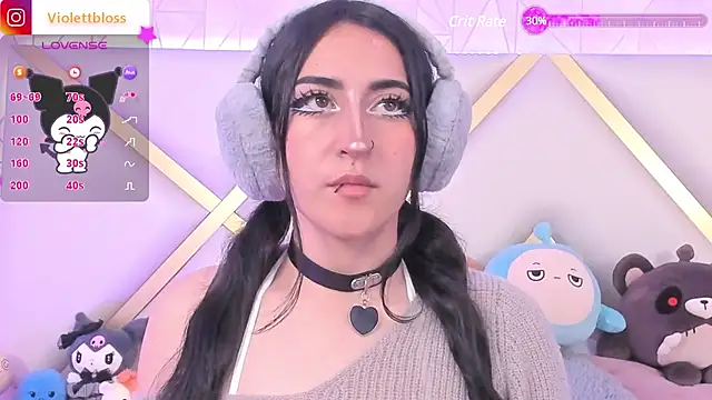 Snapshot of Violettbloss chatting on 03.06.25 Violettbloss online show from 03.06.25