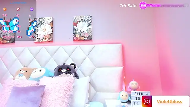 Snapshot of Violettbloss chatting on 09.19.25 Violettbloss online show from 09.19.25