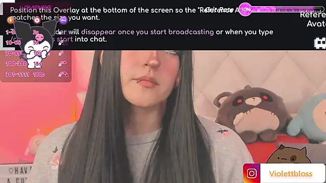 Snapshot of Violettbloss chatting on 10.15.25 Violettbloss online show from 10.15.25