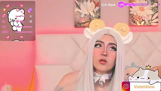 Snapshot of Violettbloss chatting on 11.11.25 Violettbloss online show from 11.11.25