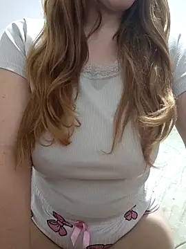 lucyredhead online show from 02.11.26