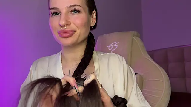 MarlynRobertsen online show from 02.18.26