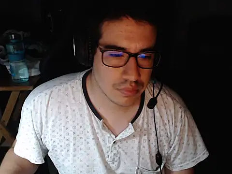 thealfawolf01 online show from 03.10.25