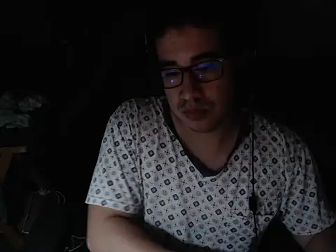 thealfawolf01 online show from 05.05.26