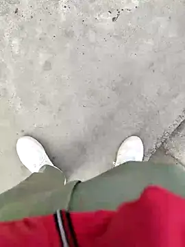 Snapshot of cumshotboy01 chatting on 01.06.25 cumshotboy01 online show from 01.06.25