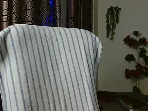 Unlucky-flowers online show from 01.04.25