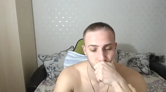 Snapshot of PrinceEagle chatting on 02.14.25 PrinceEagle online show from 02.14.25