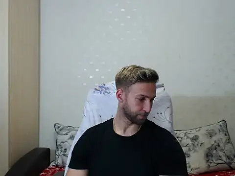 Snapshot of PrinceEagle chatting on 11.06.25 PrinceEagle online show from 11.06.25