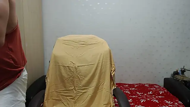 Snapshot of PrinceEagle chatting on 11.18.25 PrinceEagle online show from 11.18.25