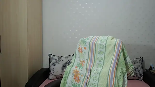 Snapshot of PrinceEagle chatting on 12.03.25 PrinceEagle online show from 12.03.25